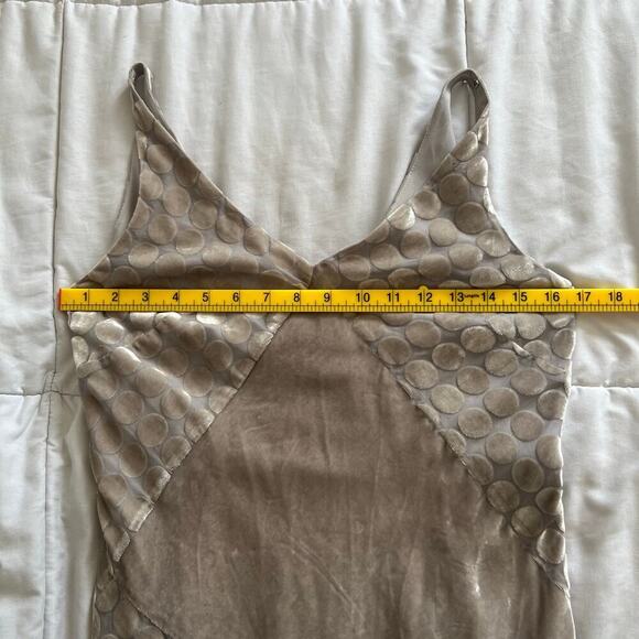 Banana Republic Heritage Women's Velvet Dot Textured Midi Dress Gray Size 2 - Picture 9 of 12